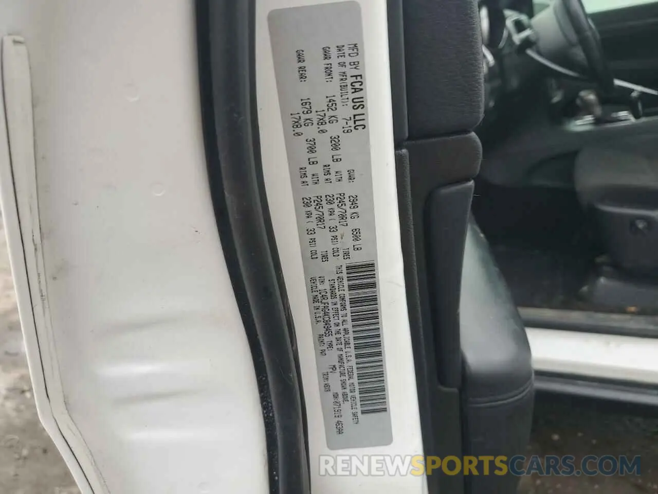 13 Photograph of a damaged car 1C4RJFAG4KC849455 JEEP GRAND CHER 2019