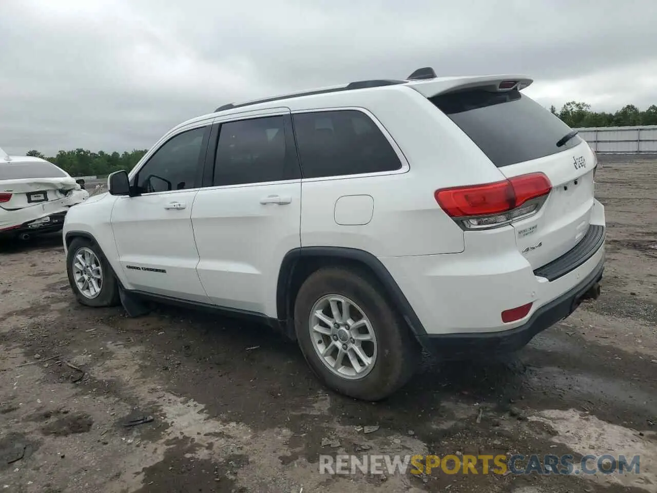 2 Photograph of a damaged car 1C4RJFAG4KC849455 JEEP GRAND CHER 2019