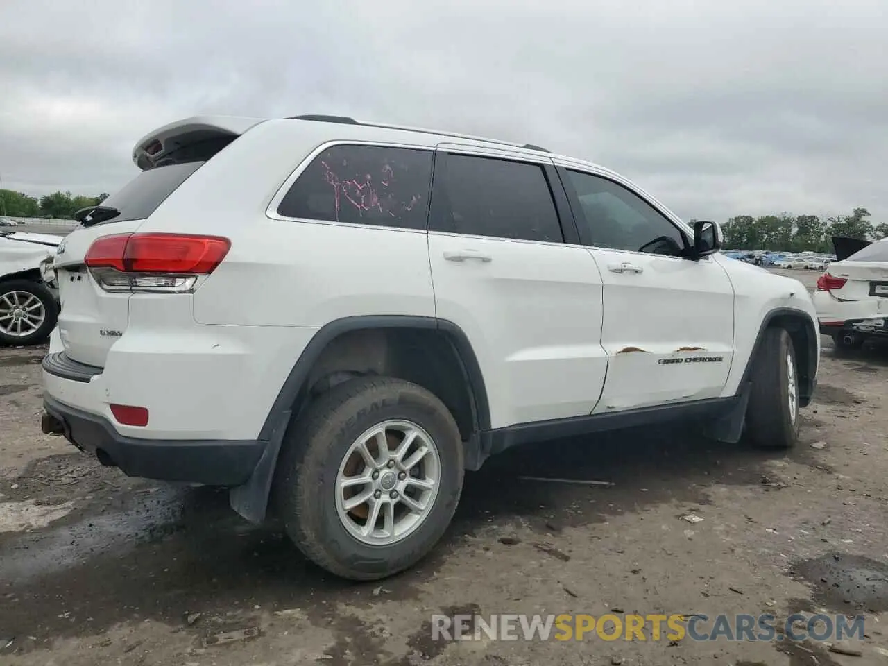 3 Photograph of a damaged car 1C4RJFAG4KC849455 JEEP GRAND CHER 2019