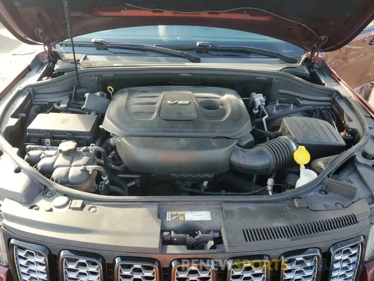 13 Photograph of a damaged car 1C4RJFAG5KC526239 JEEP GRAND CHER 2019