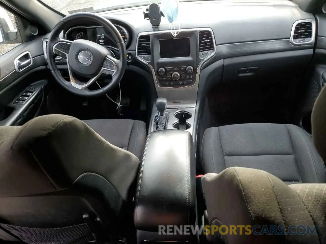 8 Photograph of a damaged car 1C4RJFAG5KC529092 JEEP GRAND CHER 2019