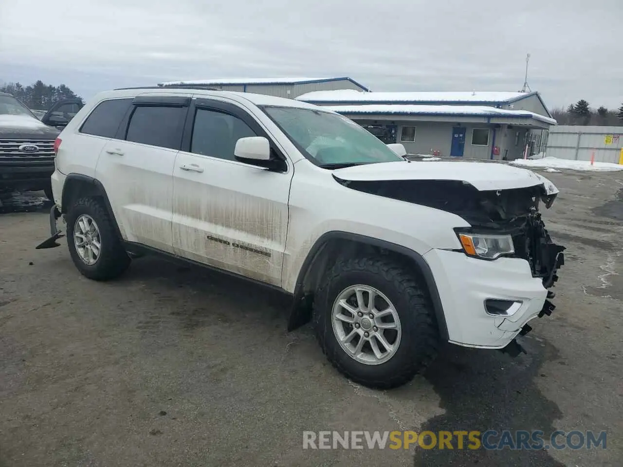 4 Photograph of a damaged car 1C4RJFAG5KC551464 JEEP GRAND CHER 2019