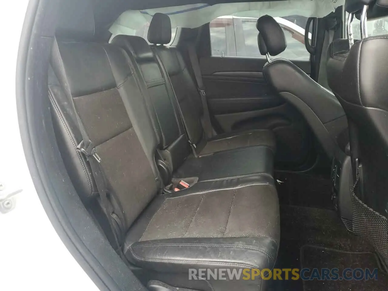 11 Photograph of a damaged car 1C4RJFAG5KC562660 JEEP GRAND CHER 2019