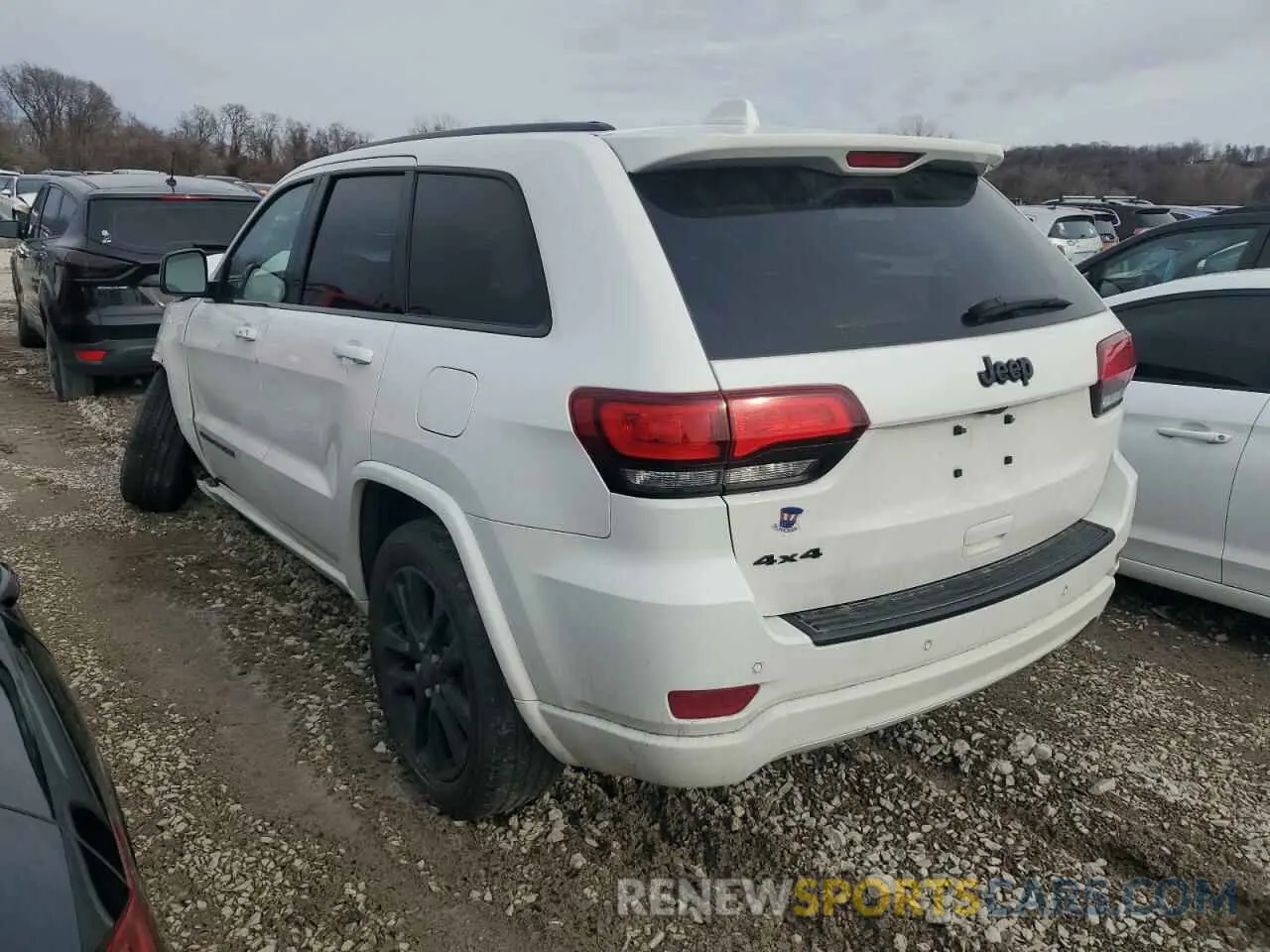 2 Photograph of a damaged car 1C4RJFAG5KC562660 JEEP GRAND CHER 2019