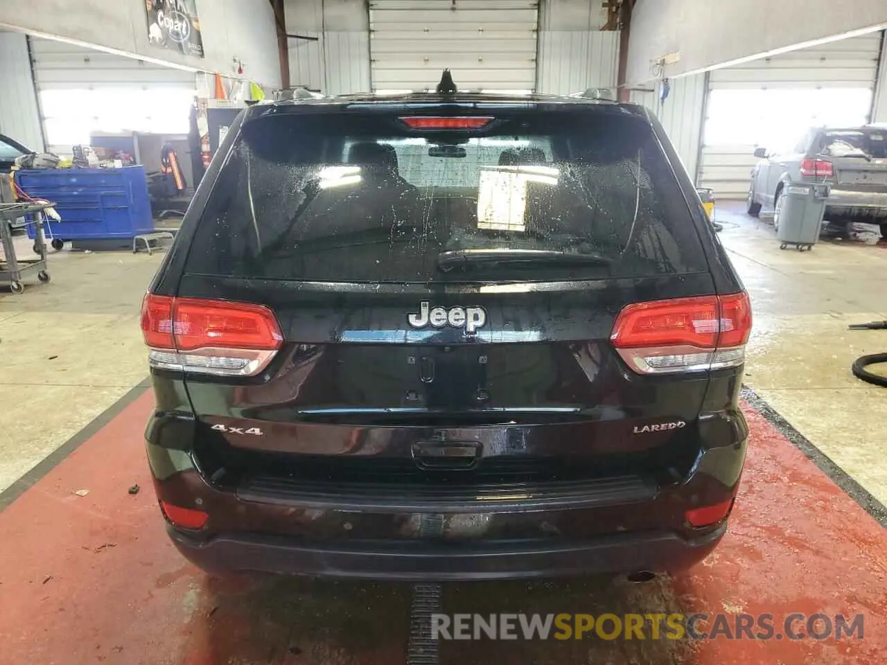 6 Photograph of a damaged car 1C4RJFAG5KC608990 JEEP GRAND CHER 2019