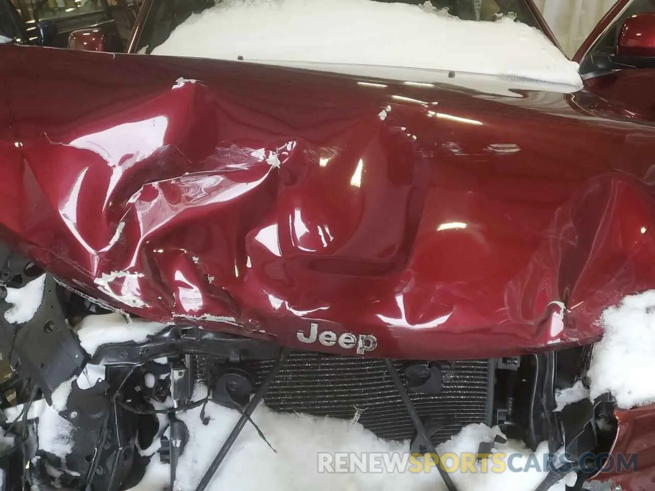14 Photograph of a damaged car 1C4RJFAG5KC638636 JEEP GRAND CHER 2019