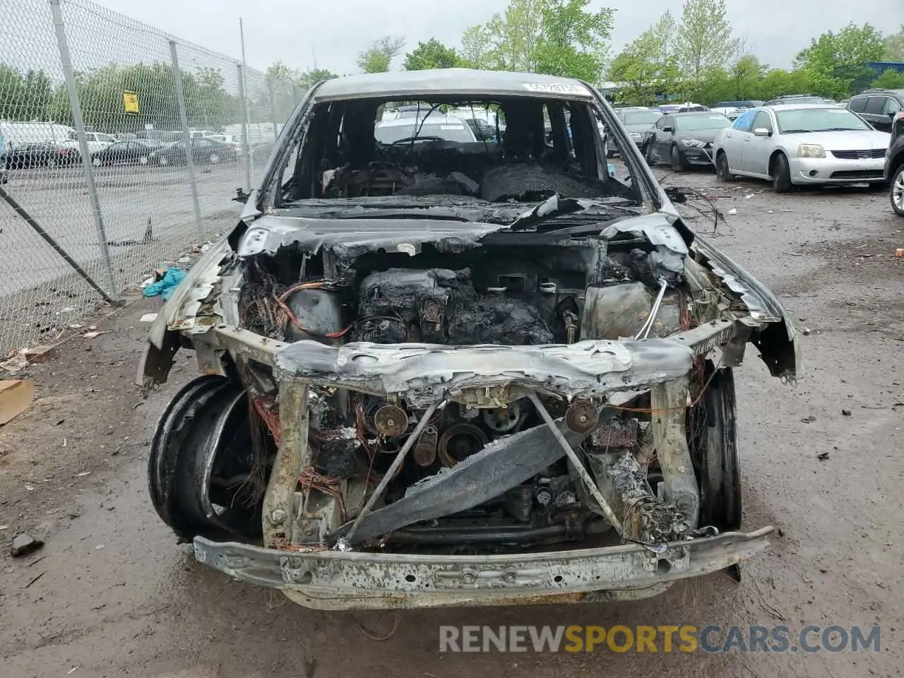 5 Photograph of a damaged car 1C4RJFAG5KC702044 JEEP GRAND CHER 2019