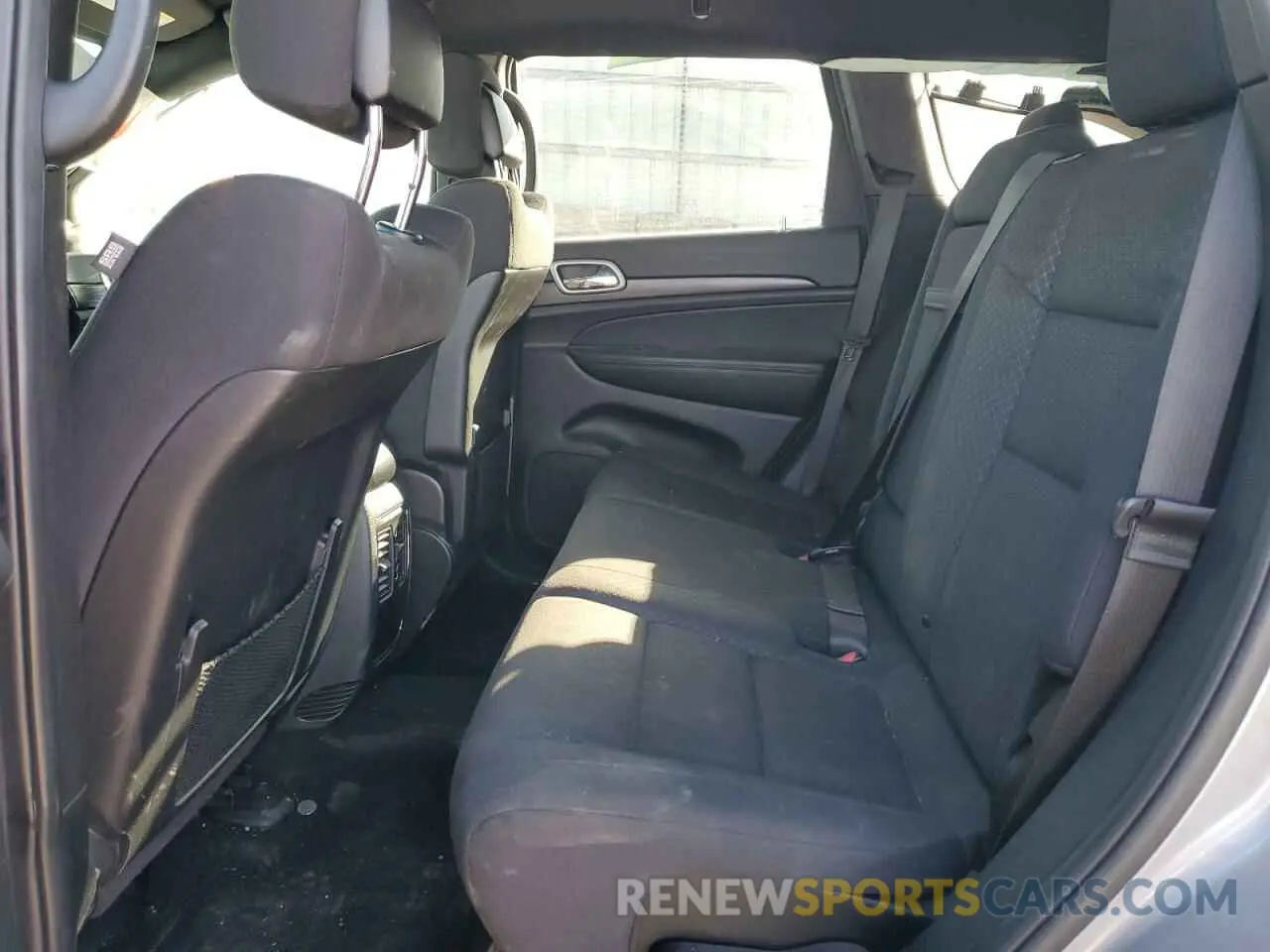 11 Photograph of a damaged car 1C4RJFAG5KC720253 JEEP GRAND CHER 2019
