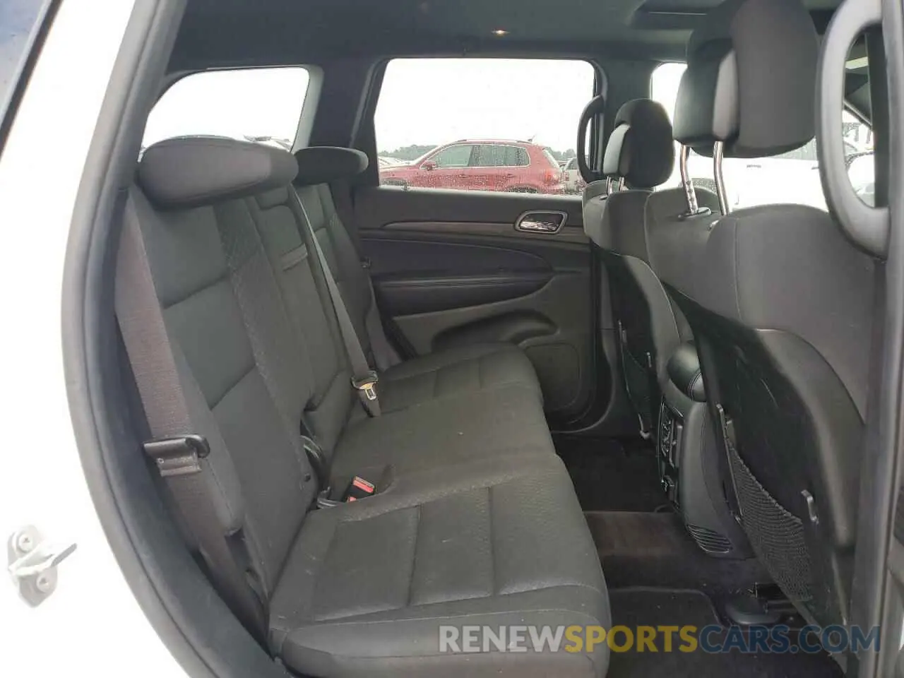 11 Photograph of a damaged car 1C4RJFAG6KC614135 JEEP GRAND CHER 2019