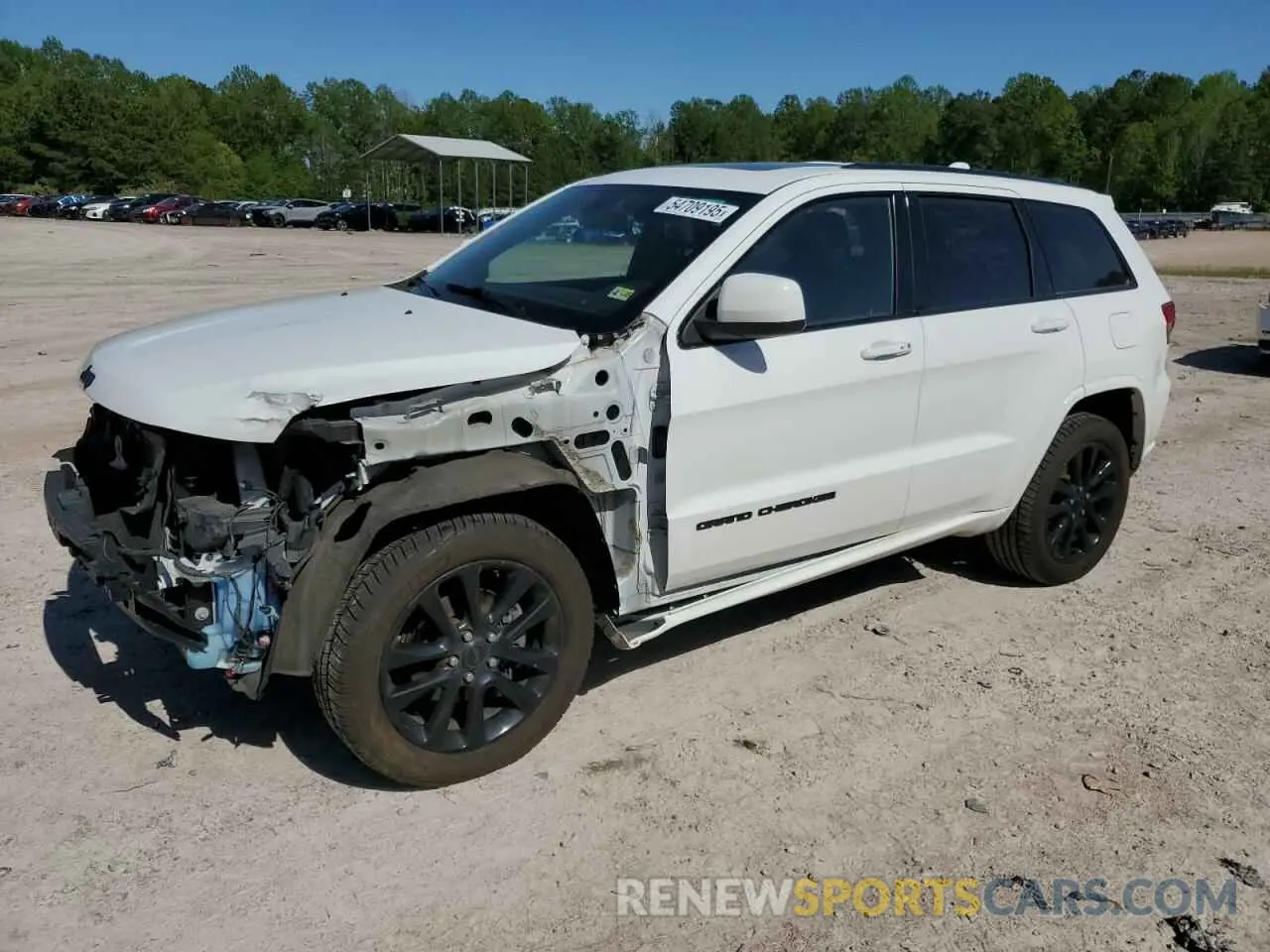 1 Photograph of a damaged car 1C4RJFAG6KC668681 JEEP GRAND CHER 2019