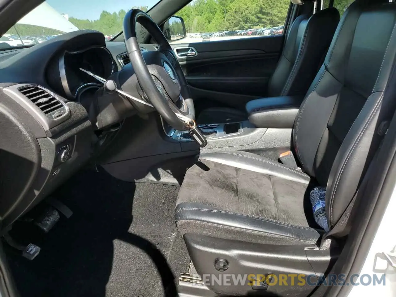 7 Photograph of a damaged car 1C4RJFAG6KC668681 JEEP GRAND CHER 2019
