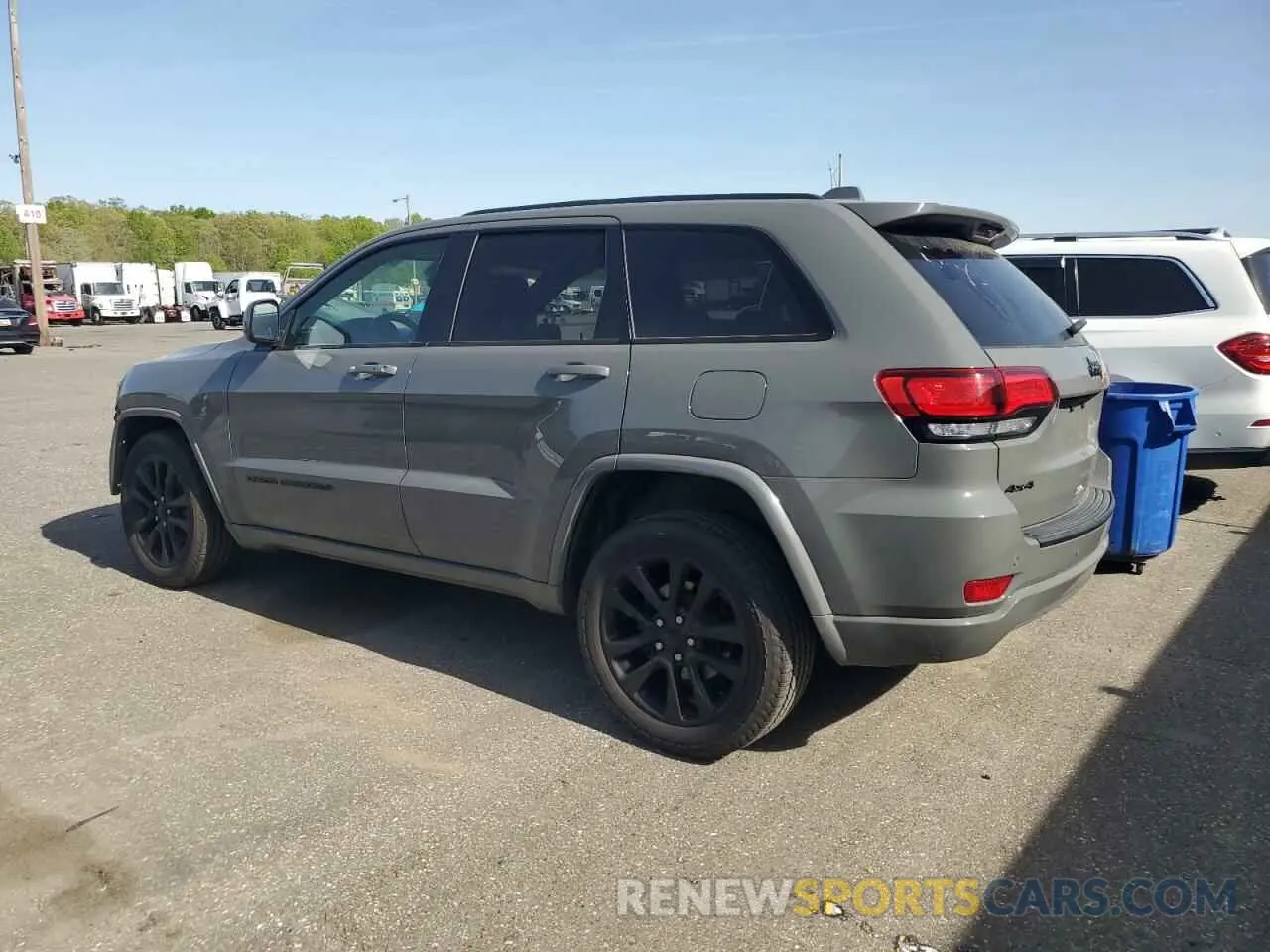 2 Photograph of a damaged car 1C4RJFAG6KC788173 JEEP GRAND CHER 2019