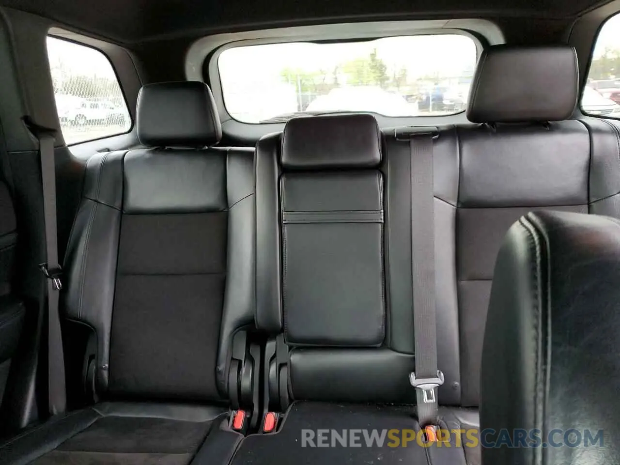 10 Photograph of a damaged car 1C4RJFAG6KC801049 JEEP GRAND CHER 2019