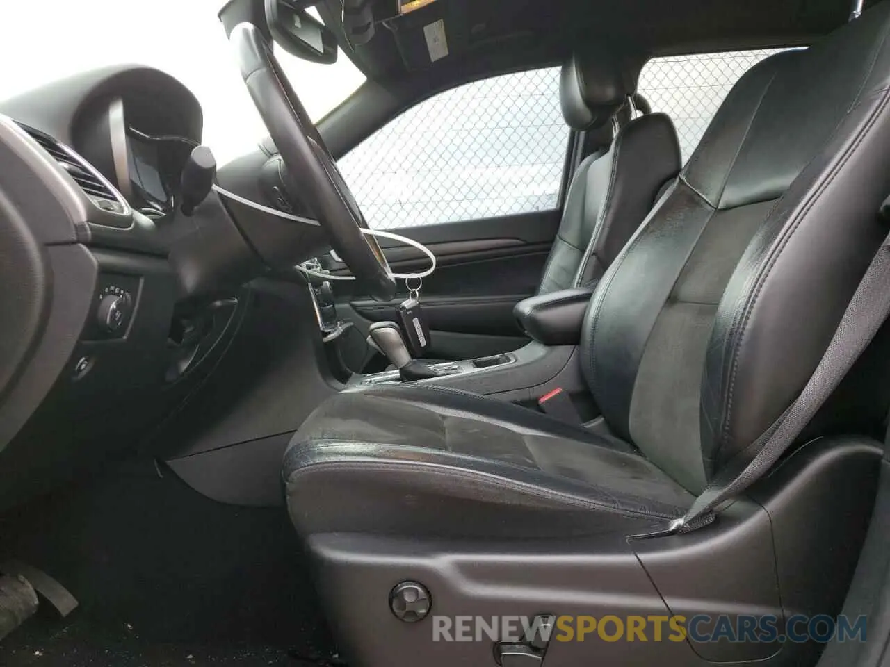 7 Photograph of a damaged car 1C4RJFAG6KC801049 JEEP GRAND CHER 2019