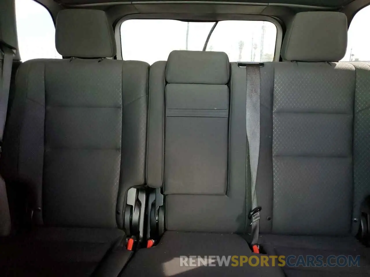 10 Photograph of a damaged car 1C4RJFAG7KC537517 JEEP GRAND CHER 2019