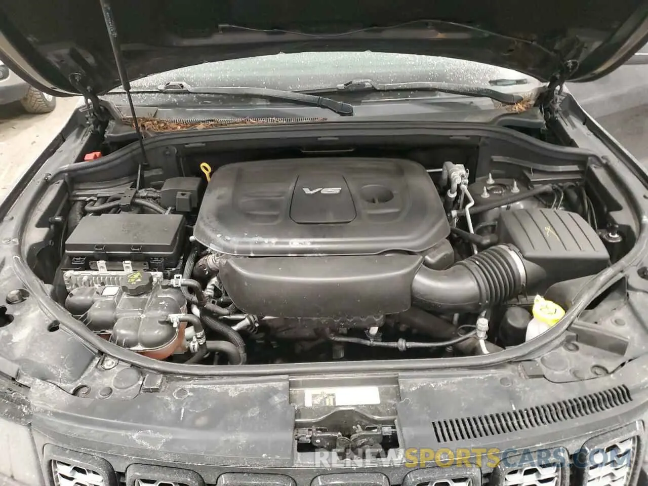 12 Photograph of a damaged car 1C4RJFAG7KC547111 JEEP GRAND CHER 2019