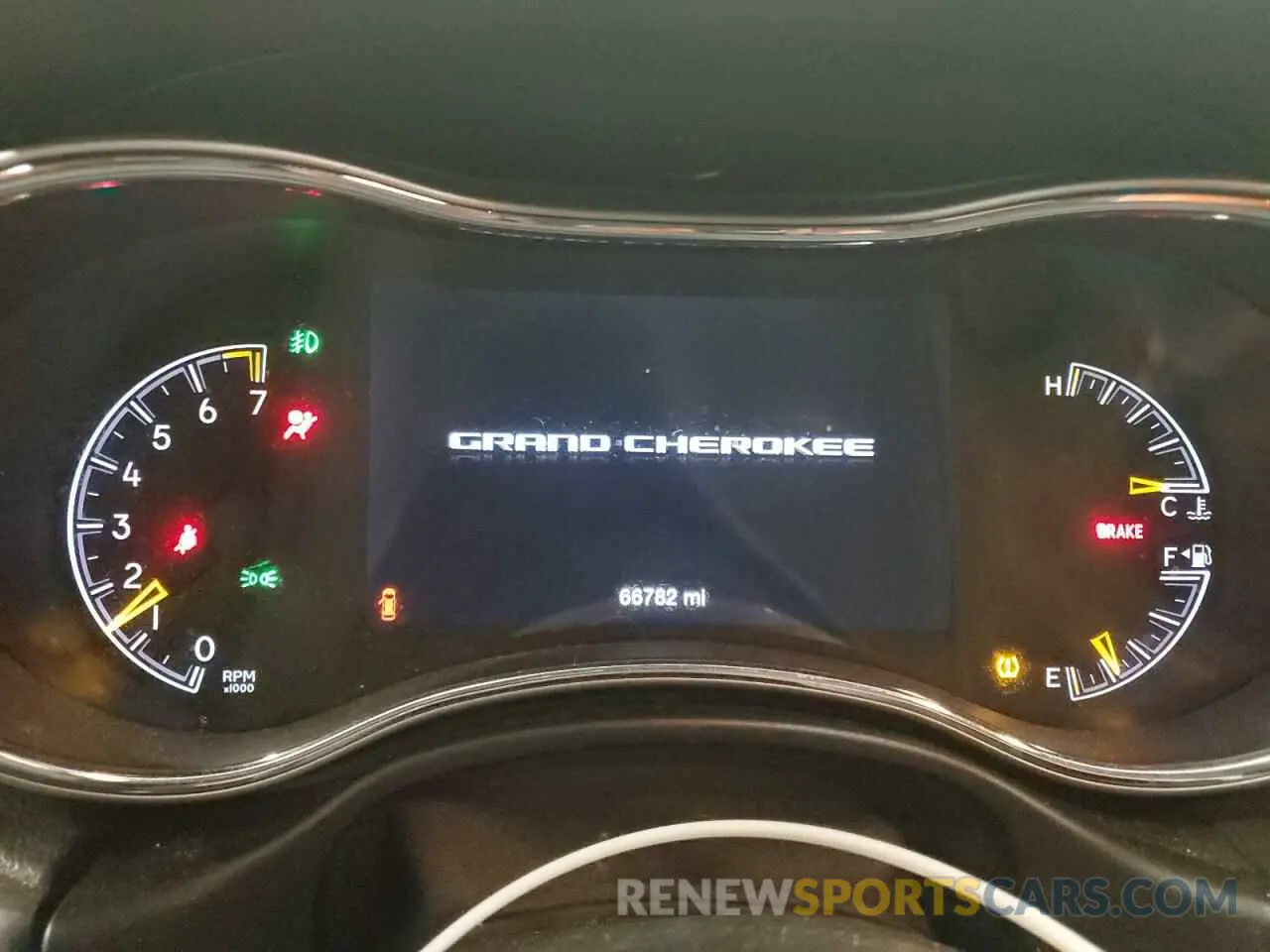 9 Photograph of a damaged car 1C4RJFAG7KC547111 JEEP GRAND CHER 2019