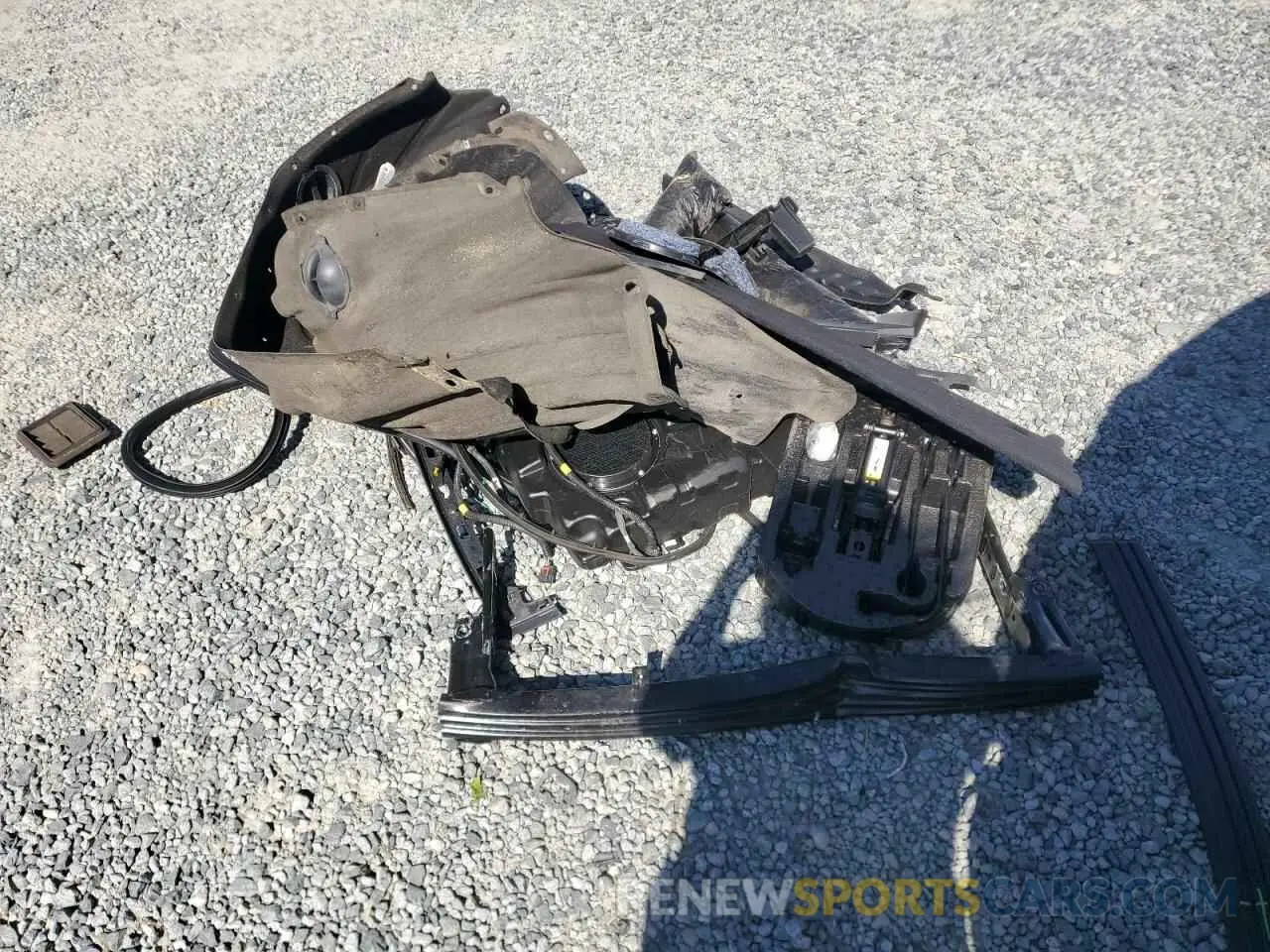 12 Photograph of a damaged car 1C4RJFAG7KC819138 JEEP GRAND CHER 2019
