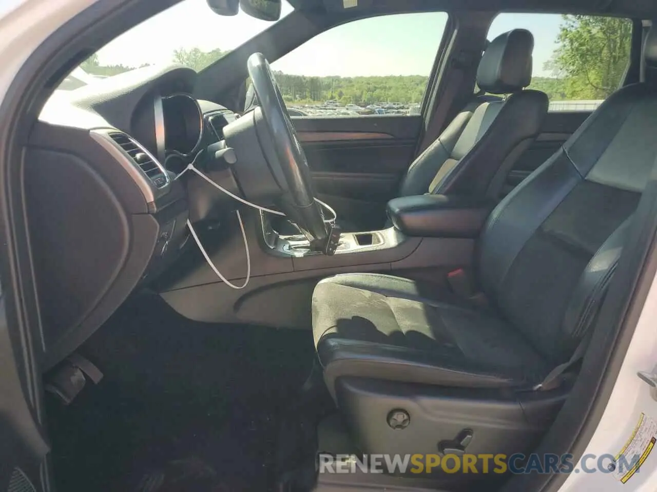 7 Photograph of a damaged car 1C4RJFAG7KC819138 JEEP GRAND CHER 2019