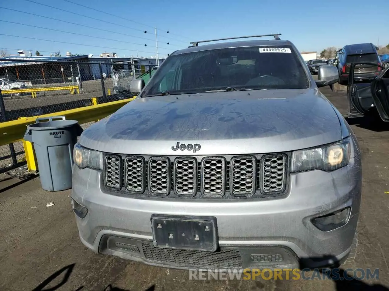 5 Photograph of a damaged car 1C4RJFAG8KC564080 JEEP GRAND CHER 2019
