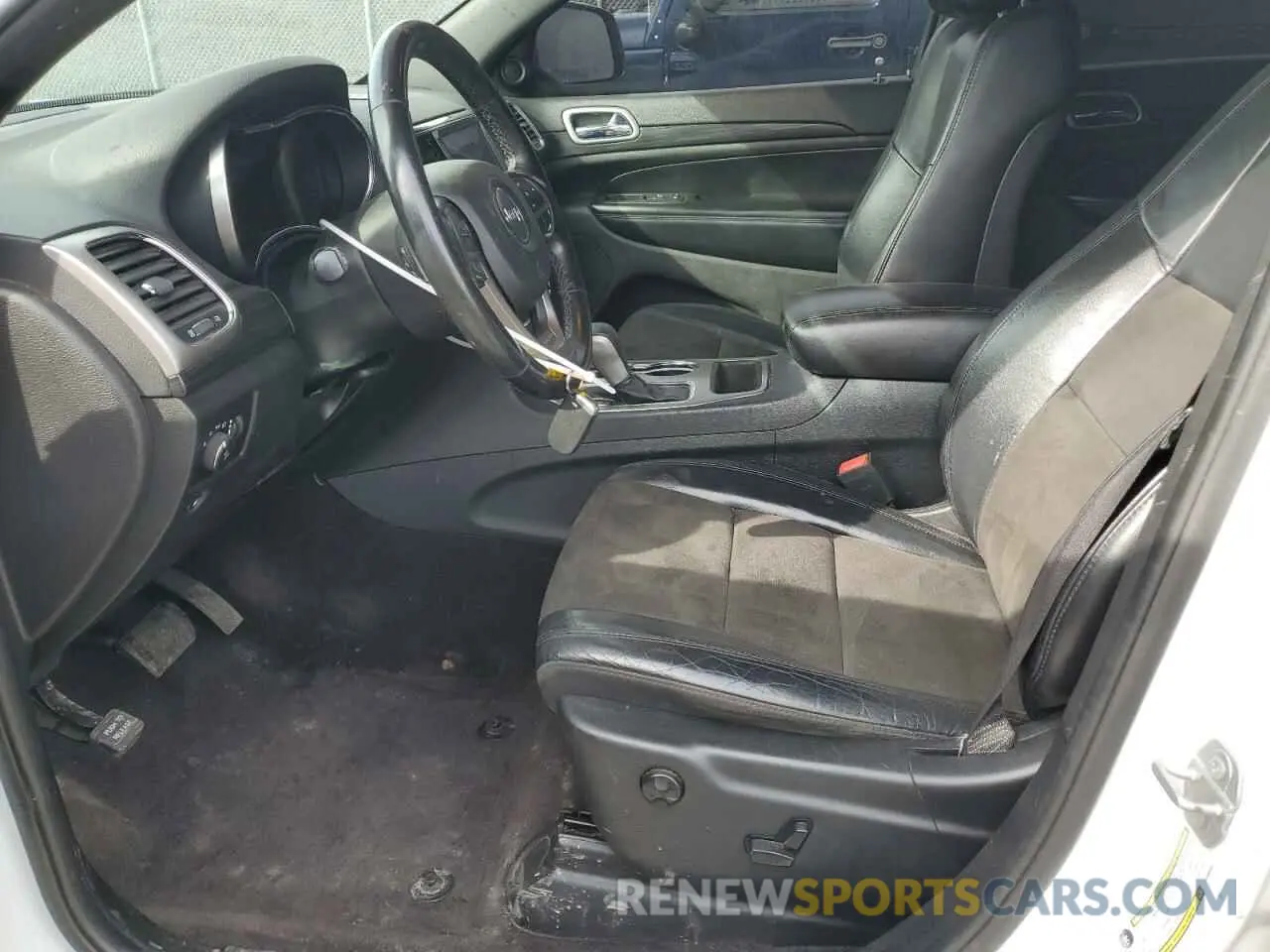 7 Photograph of a damaged car 1C4RJFAG9KC566405 JEEP GRAND CHER 2019