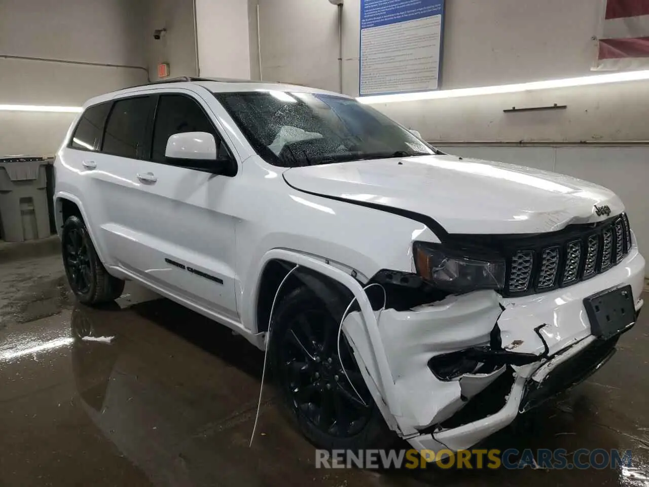 4 Photograph of a damaged car 1C4RJFAG9KC625484 JEEP GRAND CHER 2019