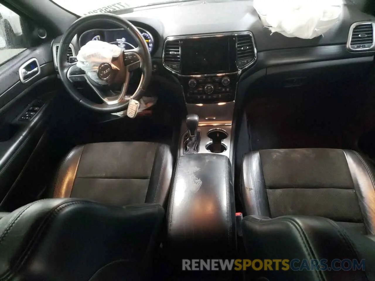 8 Photograph of a damaged car 1C4RJFAG9KC625484 JEEP GRAND CHER 2019