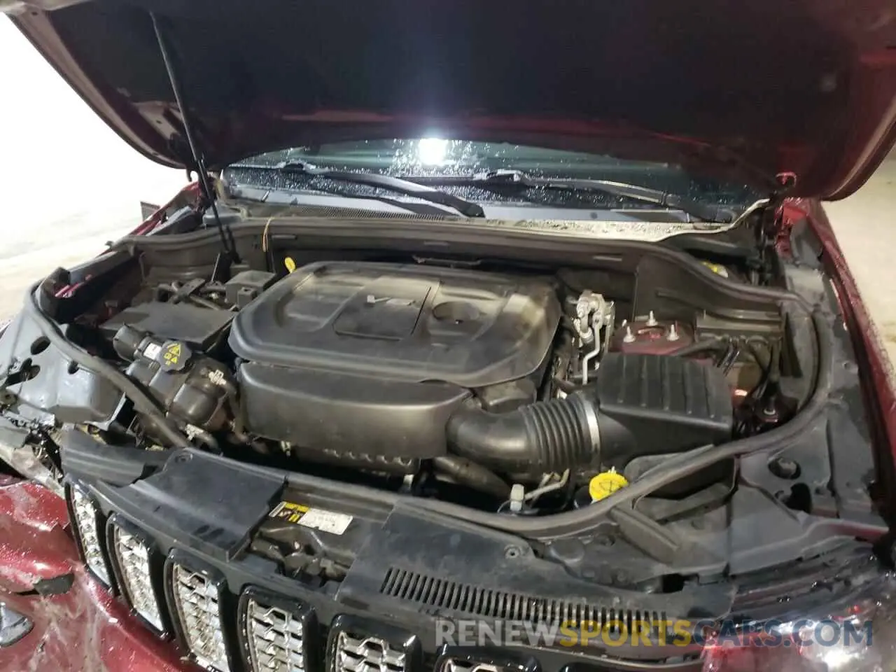 12 Photograph of a damaged car 1C4RJFAG9KC628823 JEEP GRAND CHER 2019