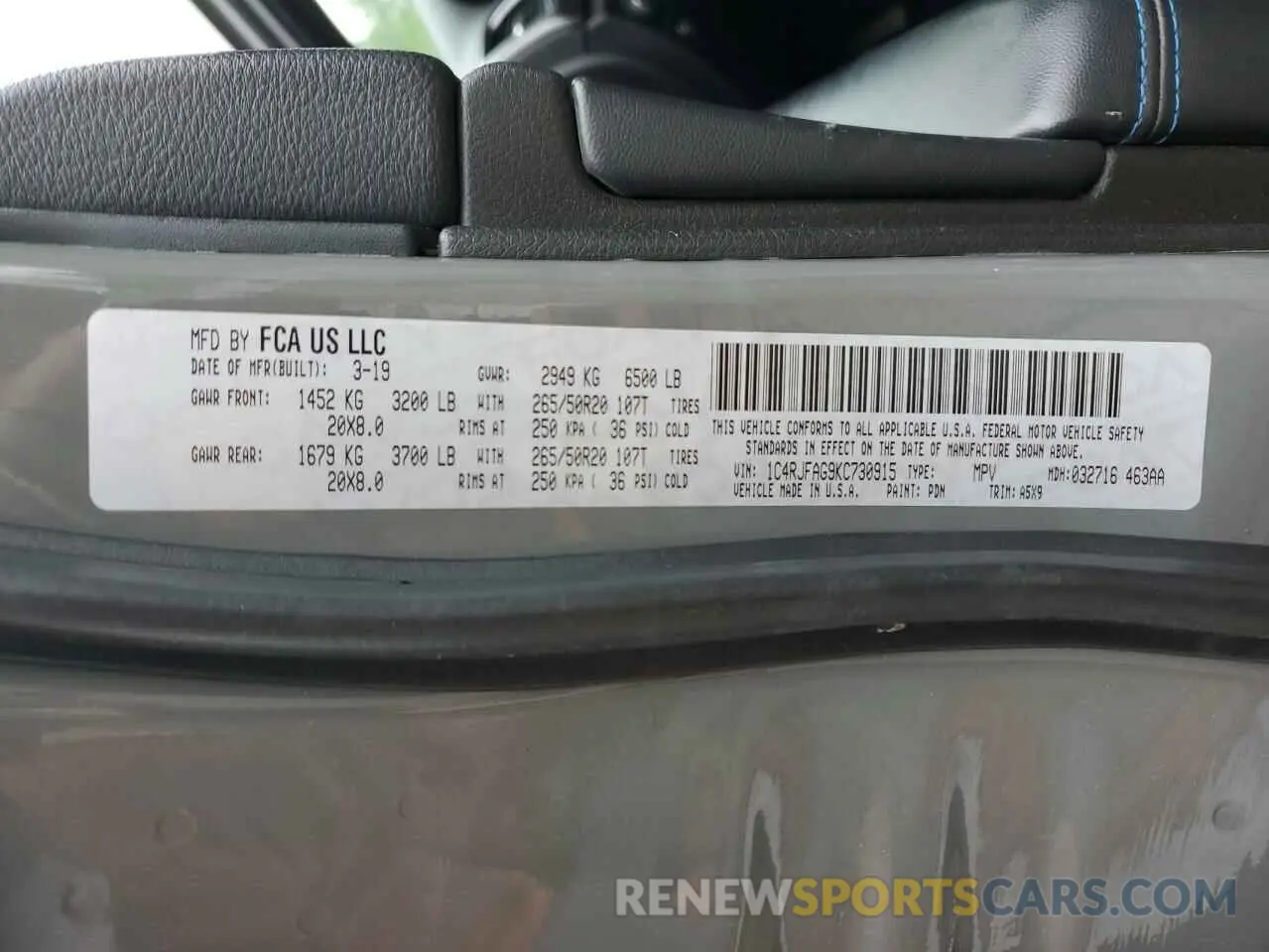 14 Photograph of a damaged car 1C4RJFAG9KC730915 JEEP GRAND CHER 2019