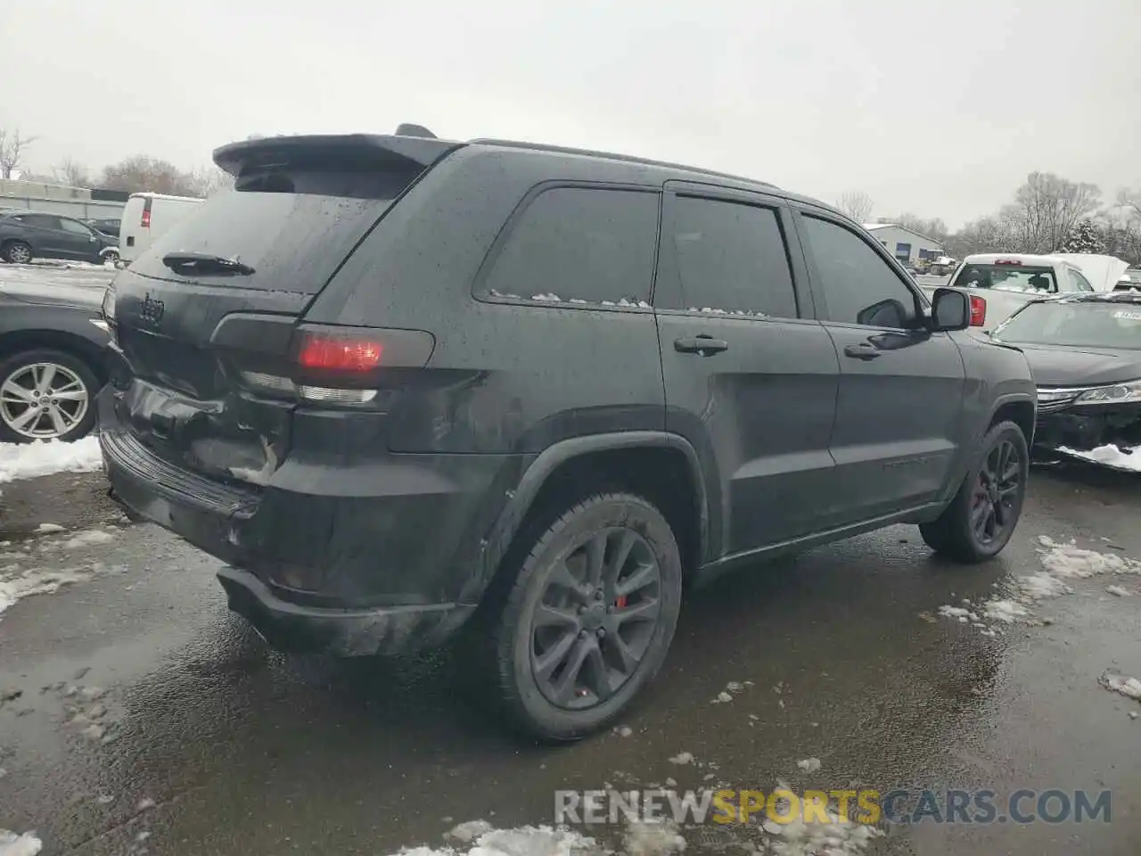 3 Photograph of a damaged car 1C4RJFAGXKC777726 JEEP GRAND CHER 2019