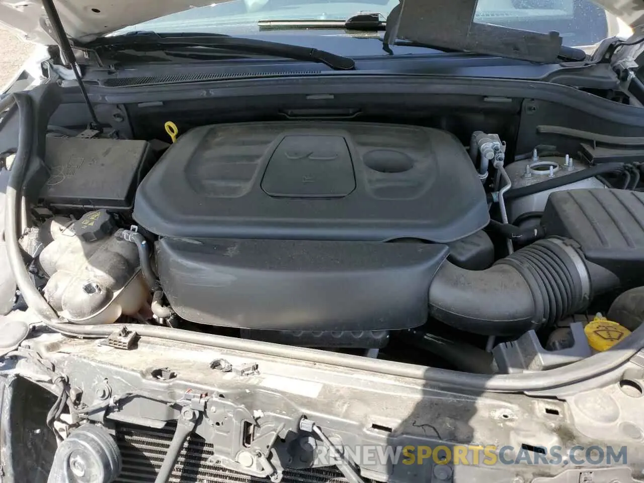12 Photograph of a damaged car 1C4RJFAGXKC810059 JEEP GRAND CHER 2019