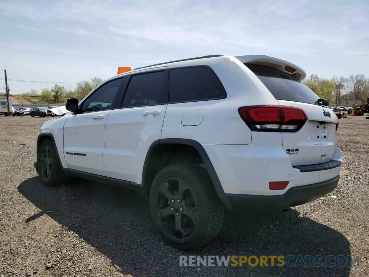2 Photograph of a damaged car 1C4RJFAGXKC810059 JEEP GRAND CHER 2019