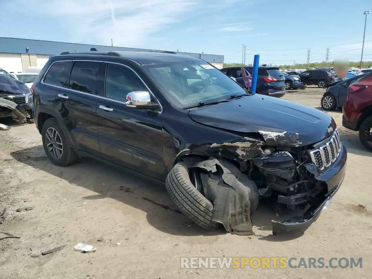 4 Photograph of a damaged car 1C4RJFBG0KC538913 JEEP GRAND CHER 2019