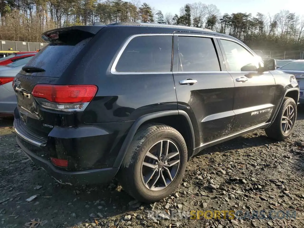 3 Photograph of a damaged car 1C4RJFBG0KC725357 JEEP GRAND CHER 2019