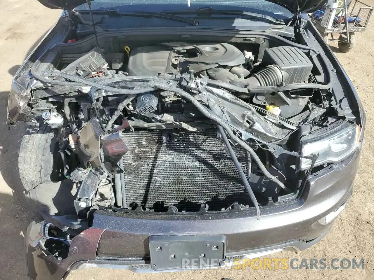 13 Photograph of a damaged car 1C4RJFBG0KC728906 JEEP GRAND CHER 2019