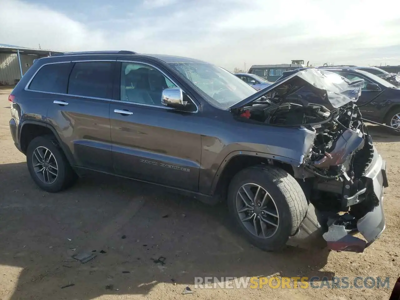 4 Photograph of a damaged car 1C4RJFBG0KC728906 JEEP GRAND CHER 2019
