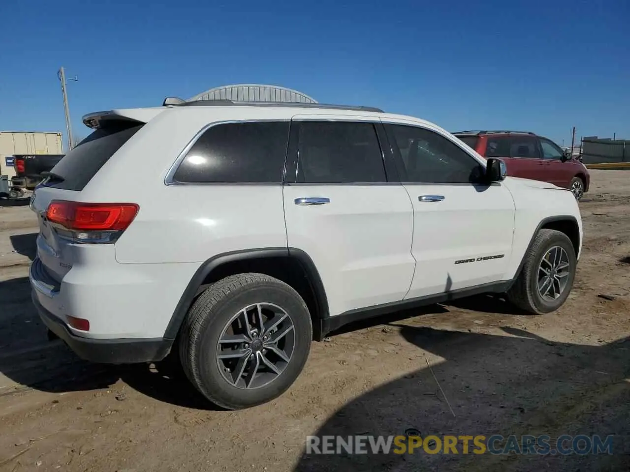 3 Photograph of a damaged car 1C4RJFBG0KC765356 JEEP GRAND CHER 2019