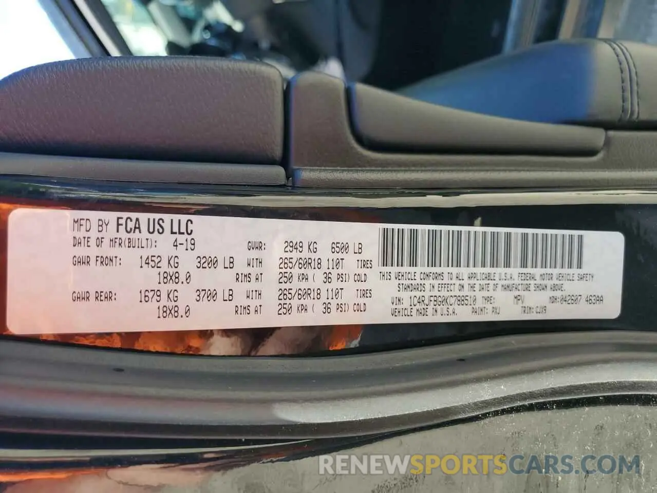 13 Photograph of a damaged car 1C4RJFBG0KC788510 JEEP GRAND CHER 2019