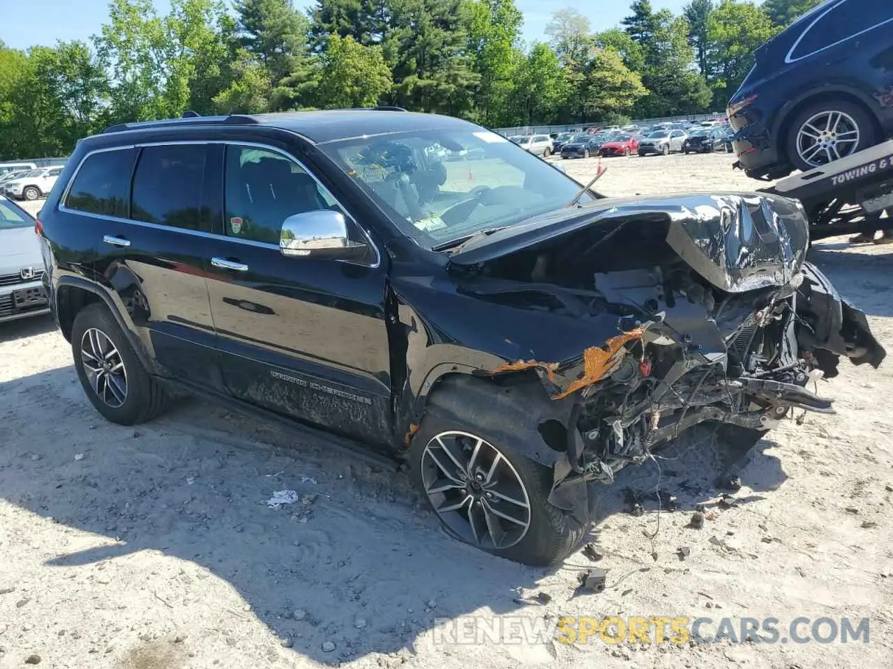 4 Photograph of a damaged car 1C4RJFBG0KC788510 JEEP GRAND CHER 2019
