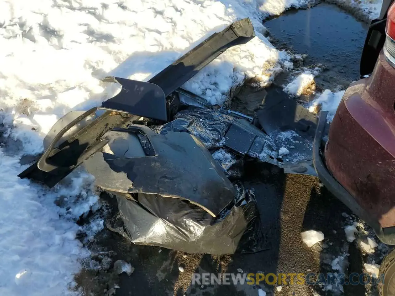 13 Photograph of a damaged car 1C4RJFBG1KC553128 JEEP GRAND CHER 2019