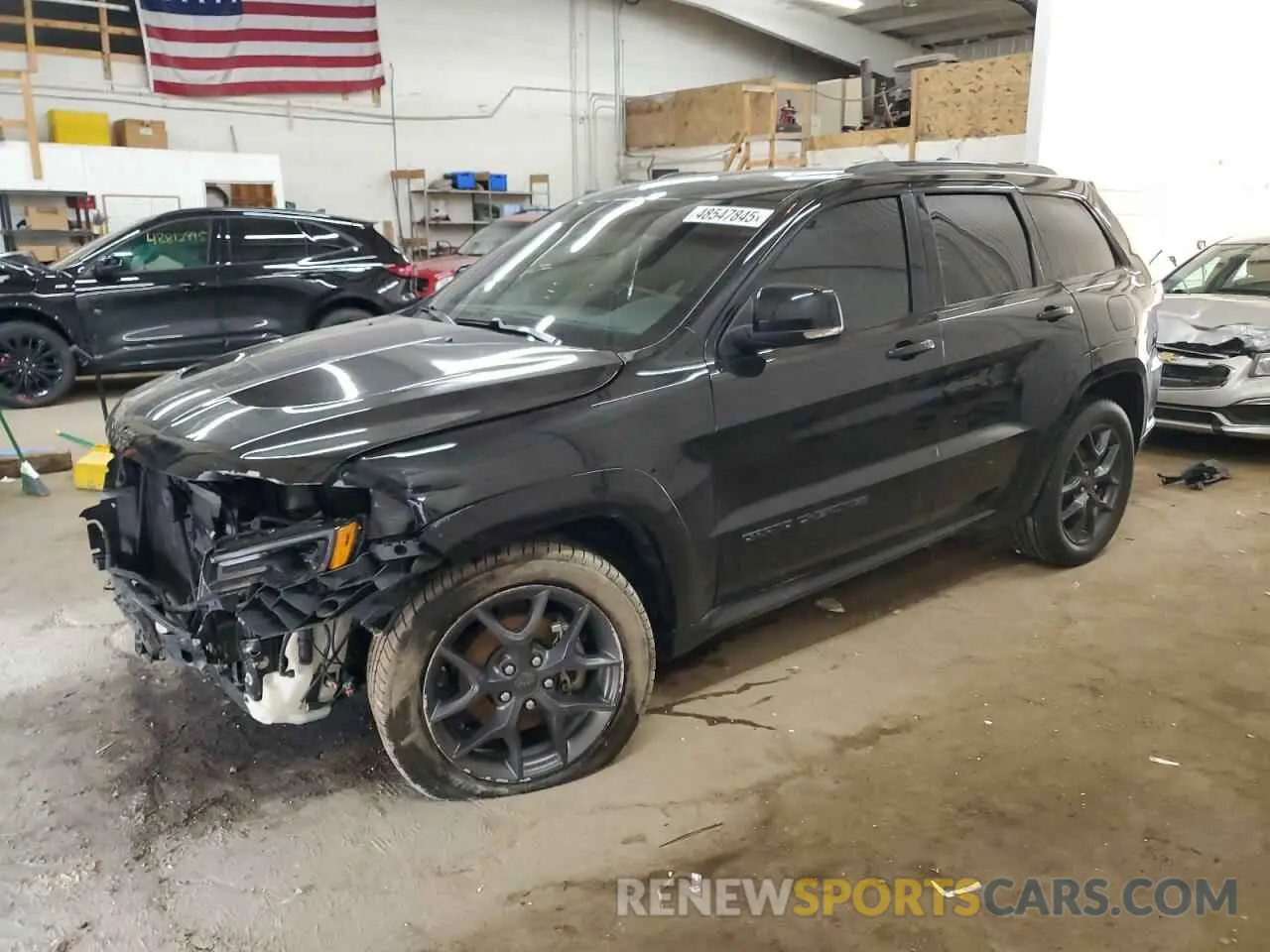 1 Photograph of a damaged car 1C4RJFBG1KC583505 JEEP GRAND CHER 2019