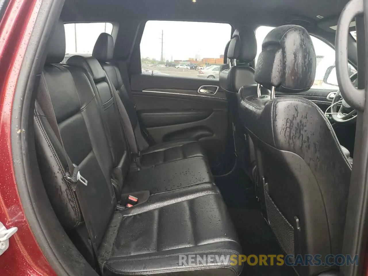 11 Photograph of a damaged car 1C4RJFBG1KC665511 JEEP GRAND CHER 2019
