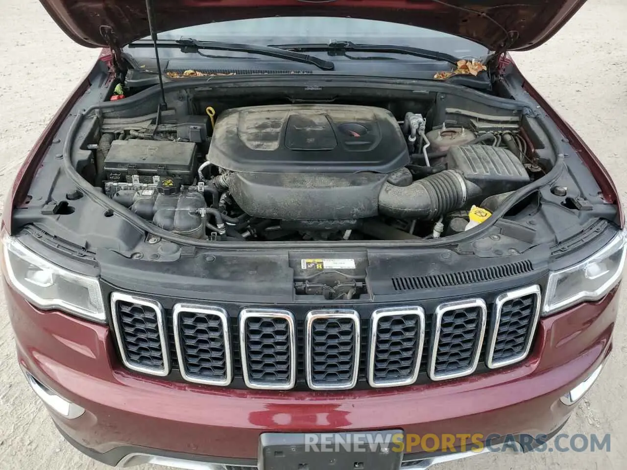 12 Photograph of a damaged car 1C4RJFBG1KC771991 JEEP GRAND CHER 2019
