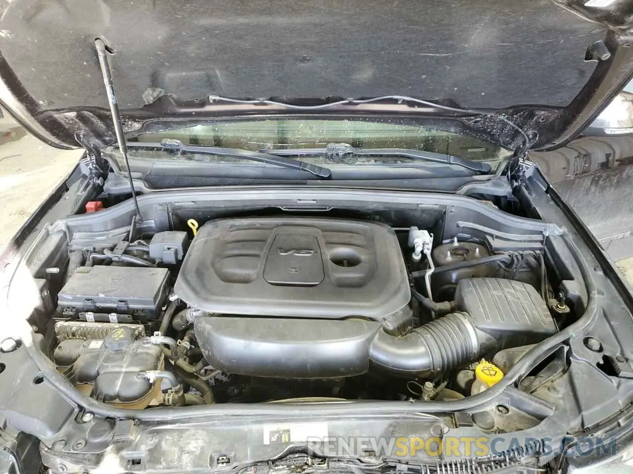 12 Photograph of a damaged car 1C4RJFBG1KC784952 JEEP GRAND CHER 2019