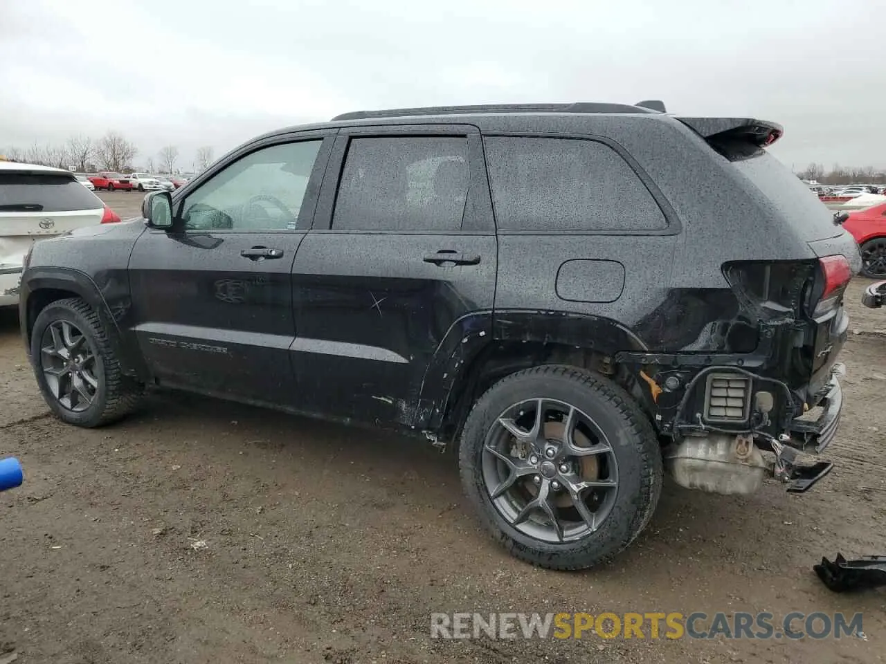 2 Photograph of a damaged car 1C4RJFBG2KC739759 JEEP GRAND CHER 2019
