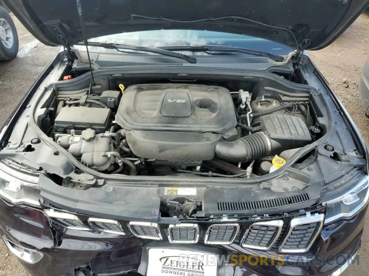 11 Photograph of a damaged car 1C4RJFBG3KC571310 JEEP GRAND CHER 2019