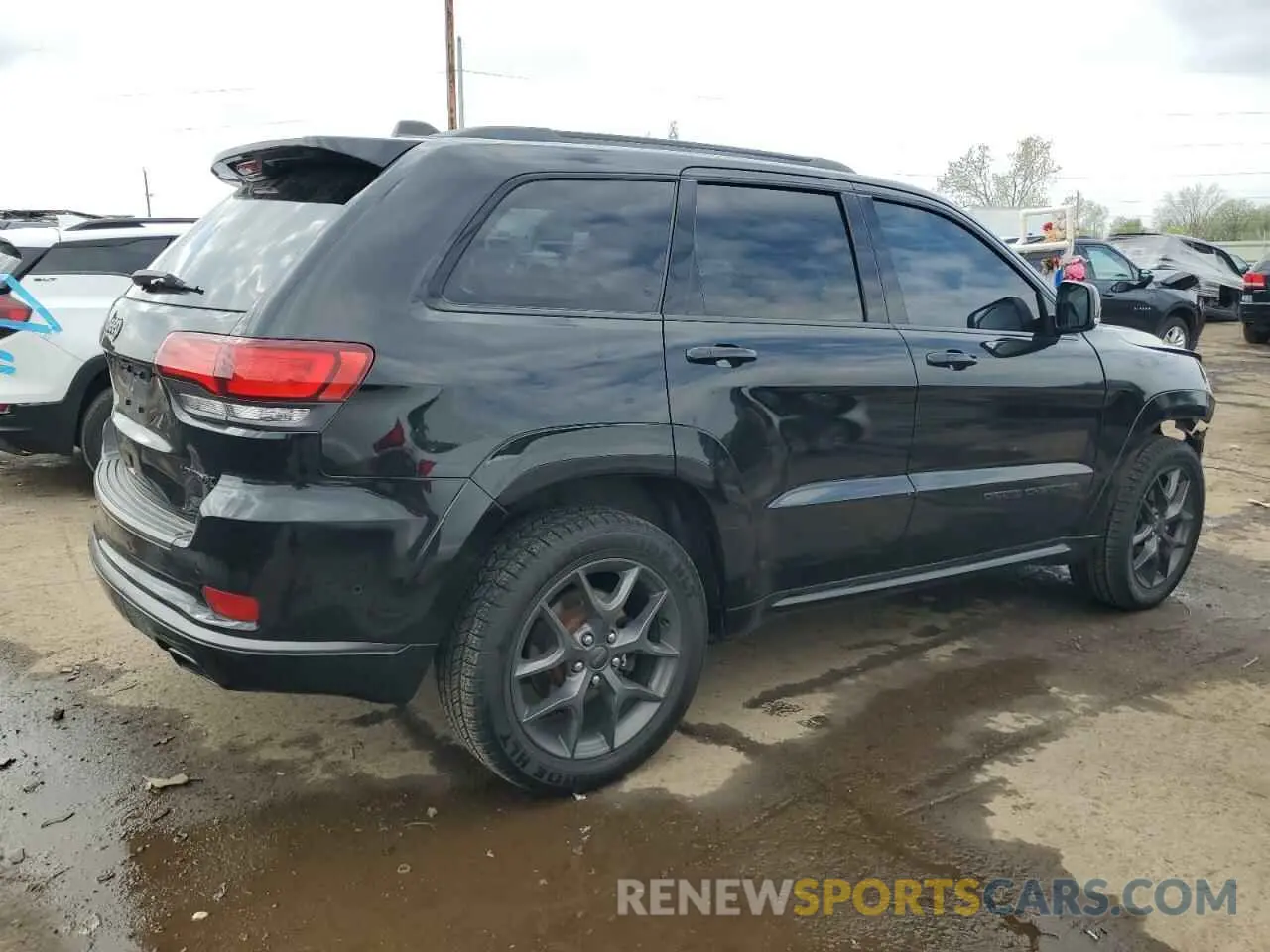 3 Photograph of a damaged car 1C4RJFBG3KC601485 JEEP GRAND CHER 2019