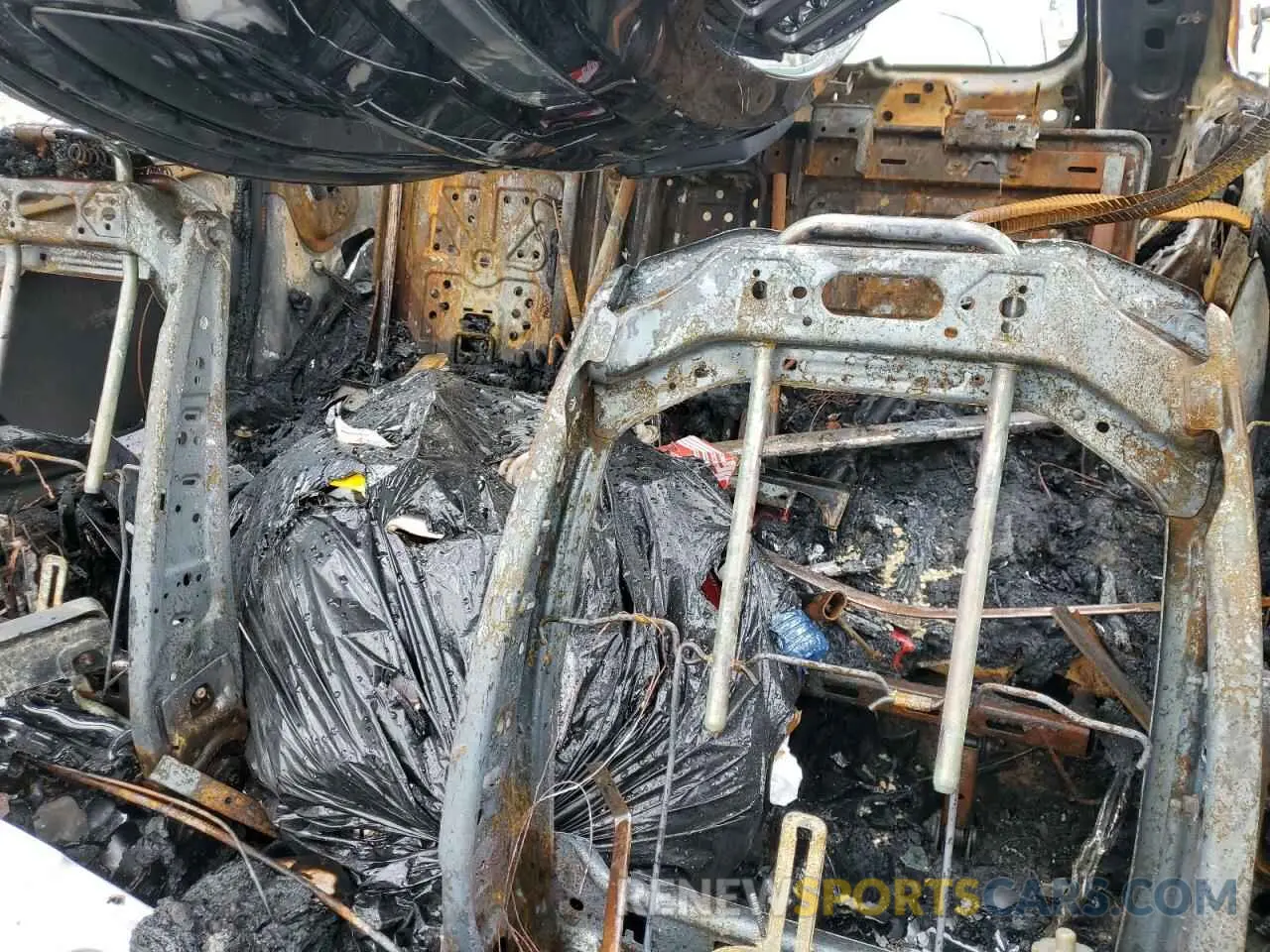 10 Photograph of a damaged car 1C4RJFBG3KC706026 JEEP GRAND CHER 2019