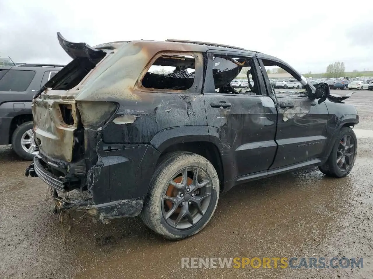 3 Photograph of a damaged car 1C4RJFBG3KC706026 JEEP GRAND CHER 2019