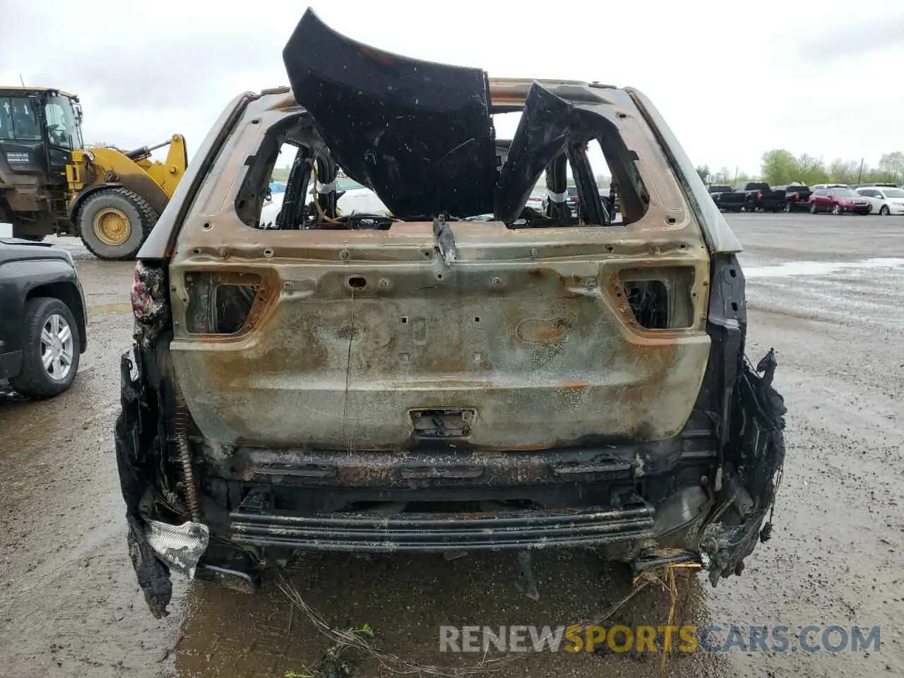 6 Photograph of a damaged car 1C4RJFBG3KC706026 JEEP GRAND CHER 2019